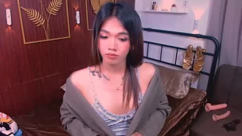 Snapshot of zyphyr_elf chatting on 07/10/26, 07:56 ZY online show from 07/10/26, 07:56