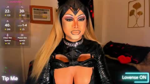 zyradom online show from 11/22/25, 08:35