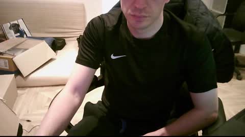 zyriosben online show from 03/10/25, 12:15