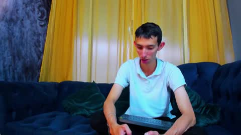 Zyro Nigth online show from 01/13/26, 07:30