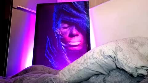 zzarraaa online show from 11/17/25, 07:30