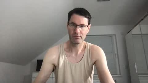 zzz123_cam online show from 01/05/25, 04:38