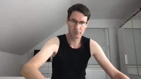 zzz123_cam online show from 09/16/25, 02:40