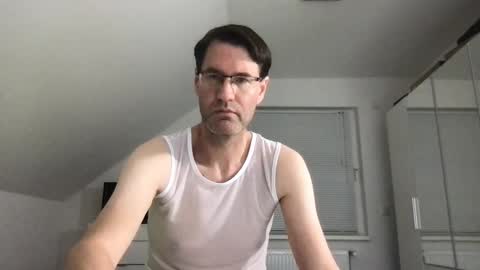 zzz123_cam online show from 10/19/25, 03:12