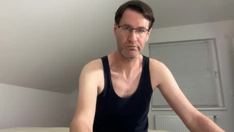 zzz123_cam online show from 05/08/26, 03:06