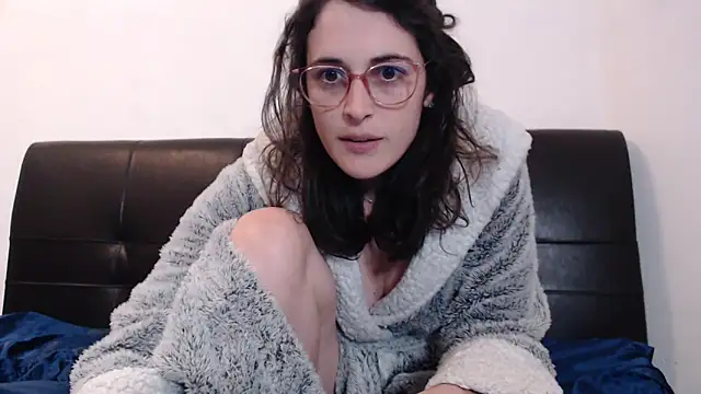 Lunaabbey online show from 01/14/25, 08:48