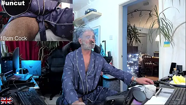 OnlineBossUK online show from 10/19/25, 09:59