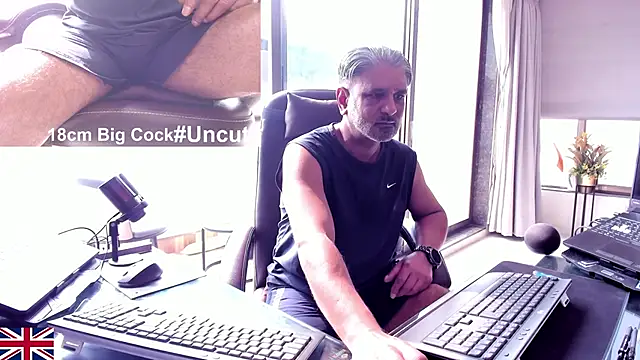 OnlineBossUK online show from 01/06/26, 07:23