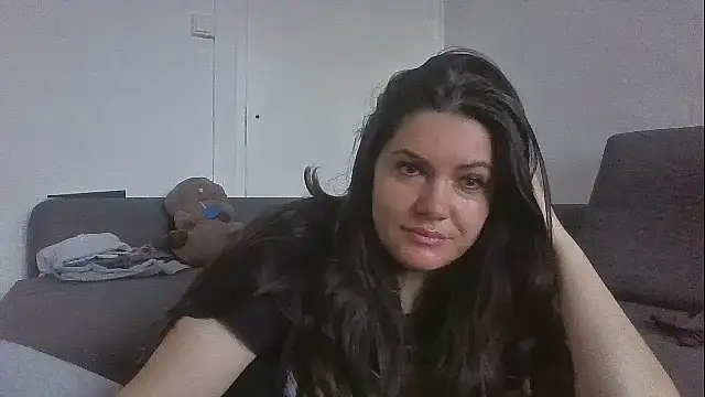 Snapshot of Squirtlady38 chatting on 10/08/25, 06:22 Squirtlady38 online show from 10/08/25, 06:22
