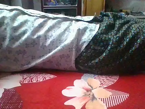 Snapshot of Amalgh6 chatting on 11/02/25, 05:26 Amalgh6 online show from 11/02/25, 05:26