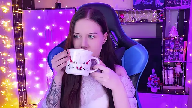 Snapshot of jasminevine chatting on 12/22/24, 05:53 jasminevine online show from 12/22/24, 05:53