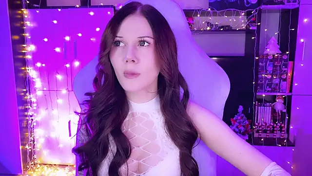 Snapshot of jasminevine chatting on 01/01/25, 12:53 jasminevine online show from 01/01/25, 12:53