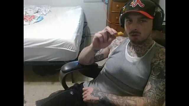 Snapshot of DADDY_KANE8--- chatting on 05/29/26, 03:54 DADDY KANE8--- online show from 05/29/26, 03:54
