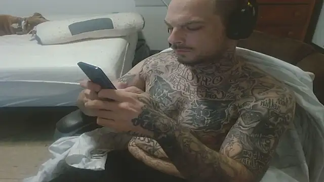 Snapshot of DADDY_KANE8--- chatting on 06/21/26, 08:44 DADDY KANE8--- online show from 06/21/26, 08:44