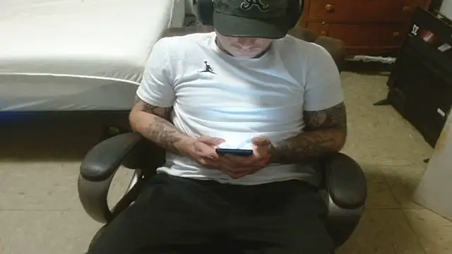 Snapshot of DADDY_KANE8--- chatting on 07/03/26, 07:53 DADDY KANE8--- online show from 07/03/26, 07:53