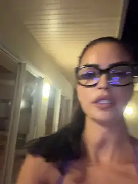 Helena Karel online show from 07/11/26, 01:36
