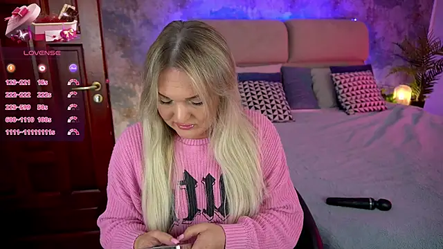 MissyMartinez online show from 01/31/25, 08:01