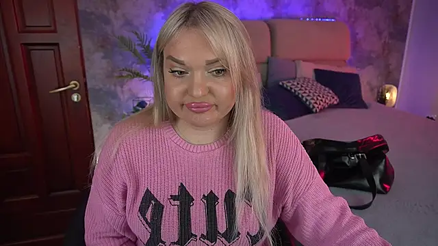 MissyMartinez online show from 03/17/25, 08:51