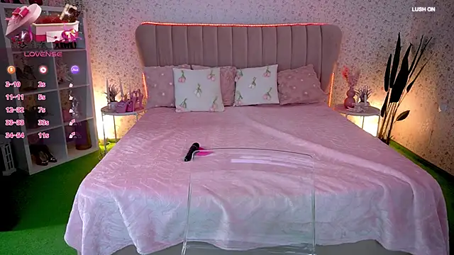 MissyMartinez online show from 07/05/26, 01:40