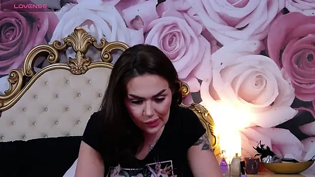 Snapshot of HessaHessy chatting on 07/27/26, 04:58 HessaHessy online show from 07/27/26, 04:58