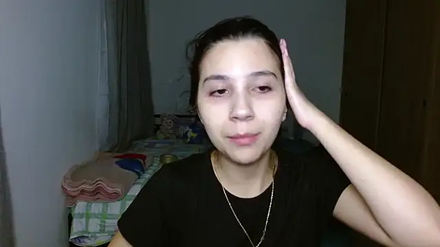 mia  lopez  online show from 09/20/25, 05:41