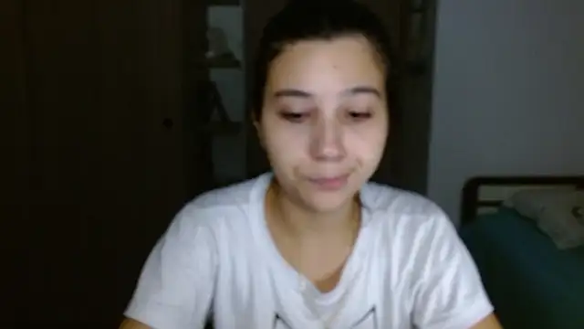 mia  lopez  online show from 02/18/26, 04:52