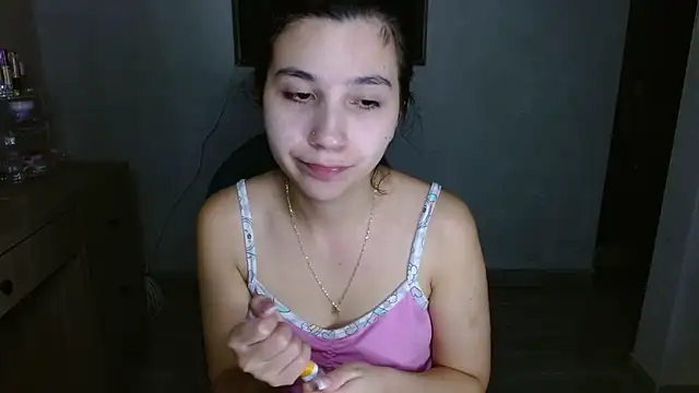 Snapshot of mia__lopez_ chatting on 07/17/26, 03:57 mia lopez online show from 07/17/26, 03:57