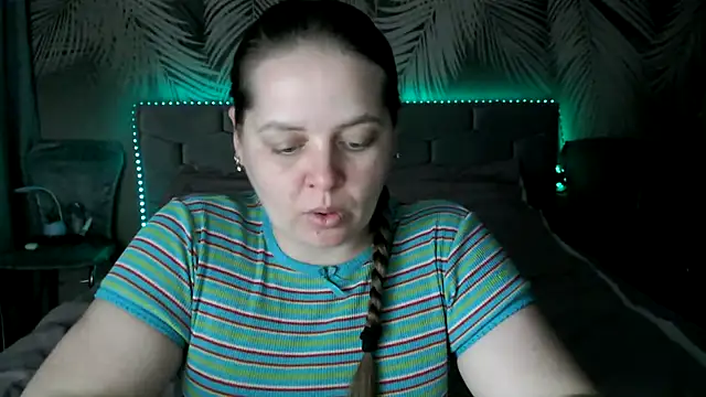 uliastar online show from 03/31/26, 07:20