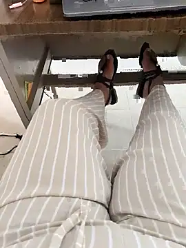 Snapshot of FerLu8 chatting on 04/07/26, 08:31 FerLu8 online show from 04/07/26, 08:31