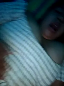 Snapshot of FerLu8 chatting on 04/09/26, 04:12 FerLu8 online show from 04/09/26, 04:12