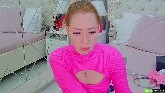 TinaBrook online show from 10/14/25, 03:29