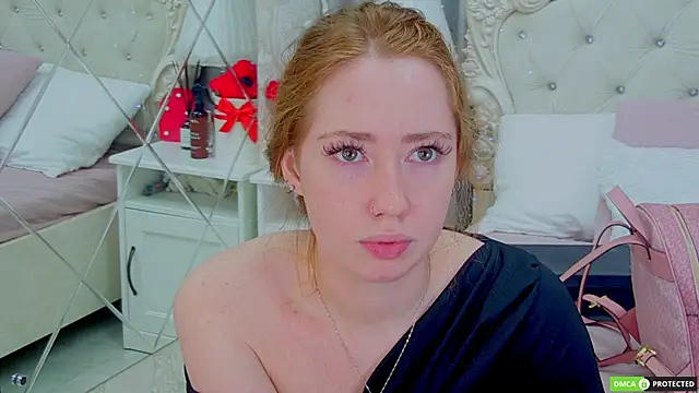 TinaBrook online show from 11/06/25, 03:51