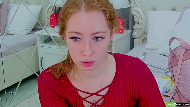 TinaBrook online show from 11/26/25, 04:13