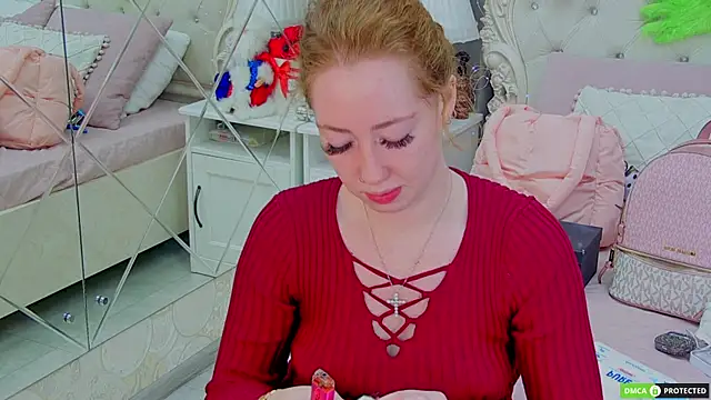 TinaBrook online show from 12/22/25, 03:36