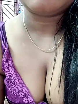 Lakhsmii online show from 12/28/24, 02:01