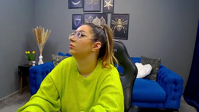 Snapshot of Katewalker_ chatting on 01/23/25, 06:14 Katewalker online show from 01/23/25, 06:14