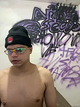 Magosupreme online show from 04/11/26, 07:56