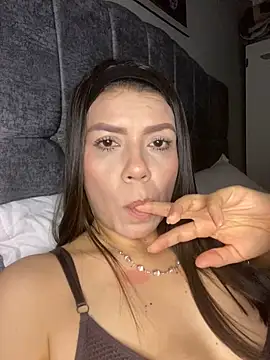 martina contreras online show from 05/09/26, 04:06