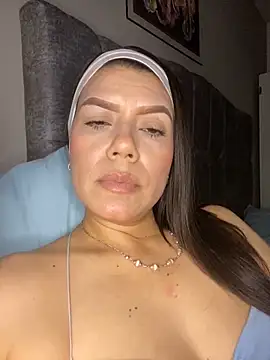 martina contreras online show from 05/19/26, 06:09