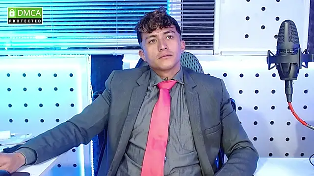 Darko0717 online show from 09/30/25, 02:22