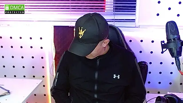 Darko0717 online show from 10/20/25, 08:53