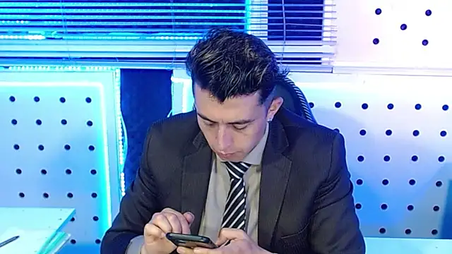 Darko0717 online show from 11/18/25, 12:31