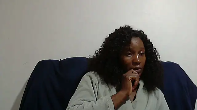 sluttylaura21 online show from 03/22/25, 05:41