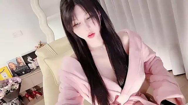 Serena-AU online show from 12/15/25, 03:05