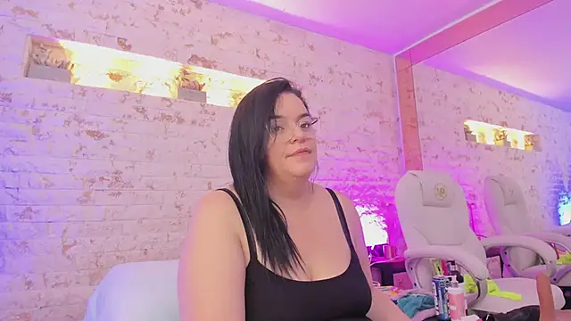 anette cooper online show from 03/17/25, 03:36