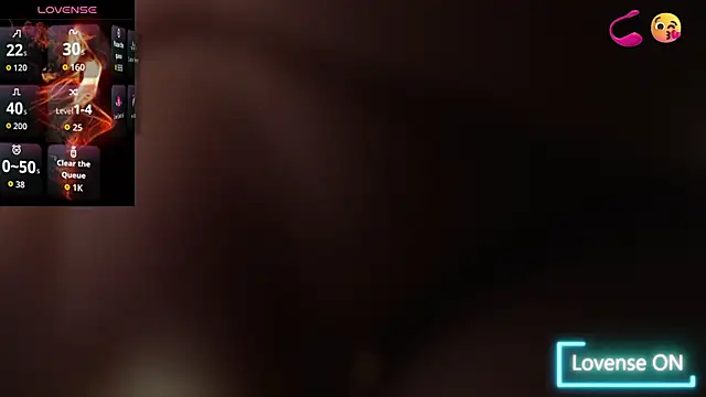 Abril Beltran  online show from 11/04/25, 10:42