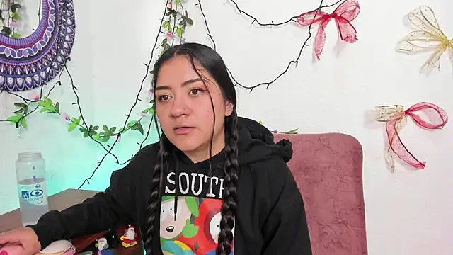 Hanna moore1 online show from 12/02/24, 06:32