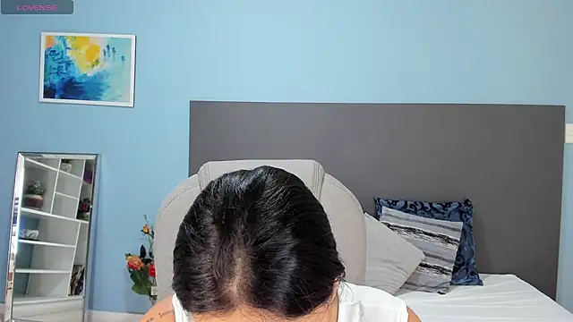 kylie reyes online show from 10/30/25, 07:47