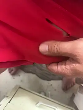 Snapshot of tank32s chatting on 09/17/25, 09:00 tank32s online show from 09/17/25, 09:00