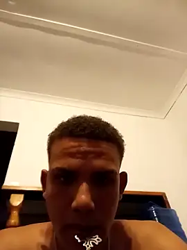 Linex06 online show from 02/25/26, 05:44